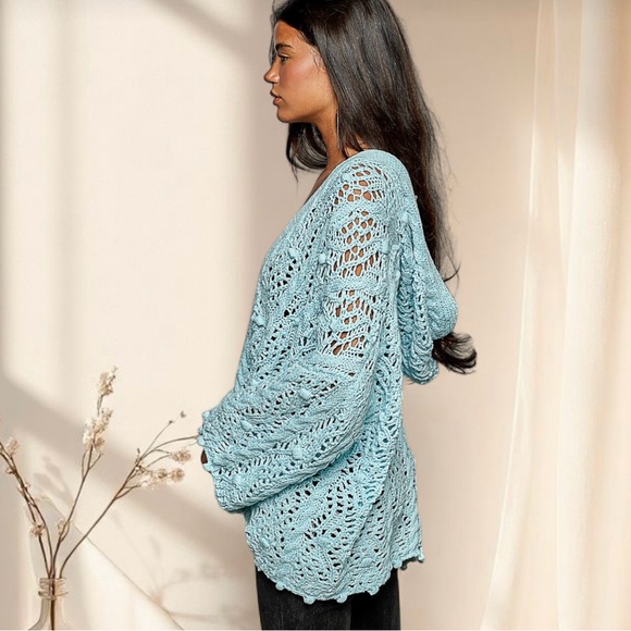 POL The Seabreeze Cardigan | Baby Blue Crochet Hooded Open-Knit Sweater - Picture 4 of 11